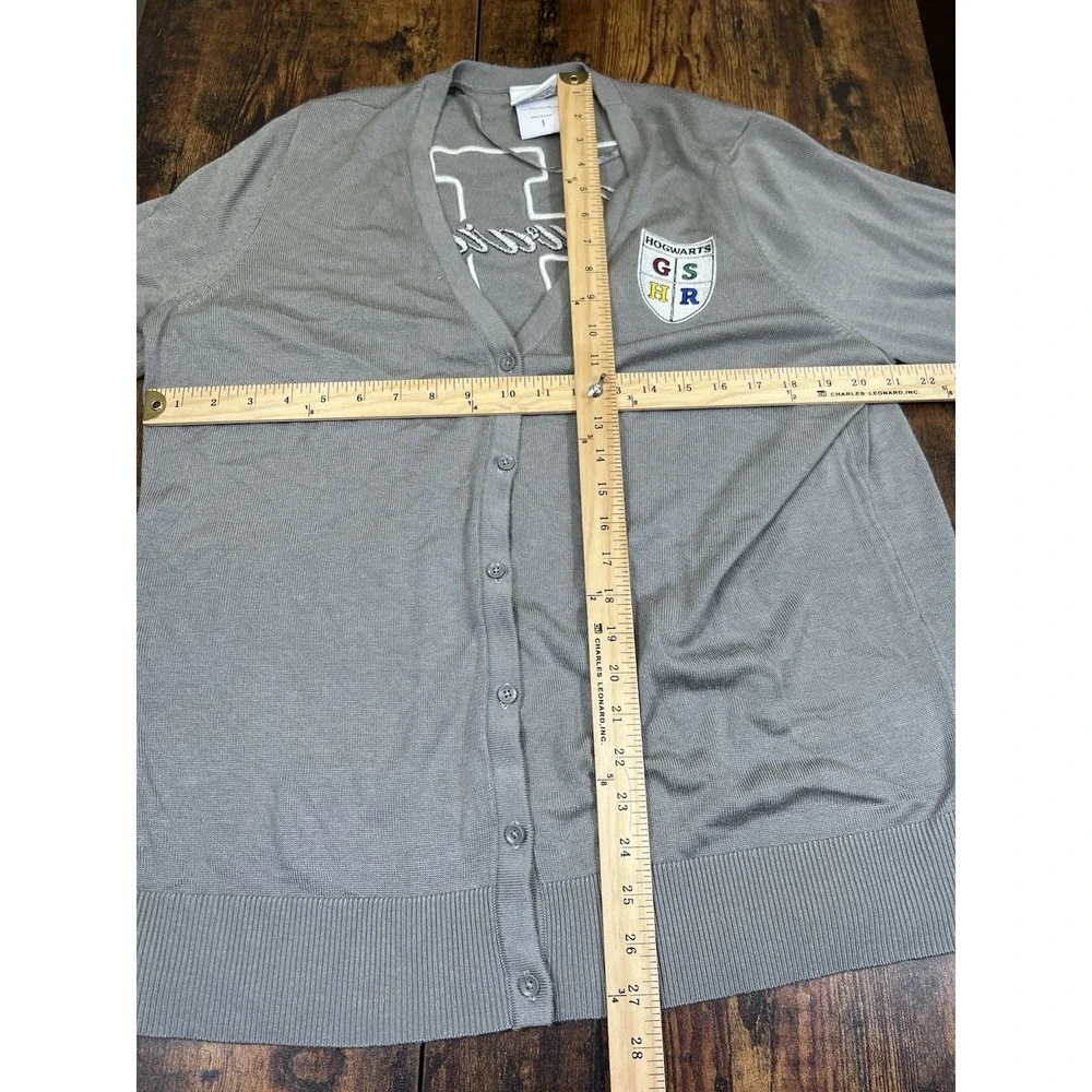 Torrid Harry Potter Gray Varsity Button Down Cardigan Size 1 XL-XXL?